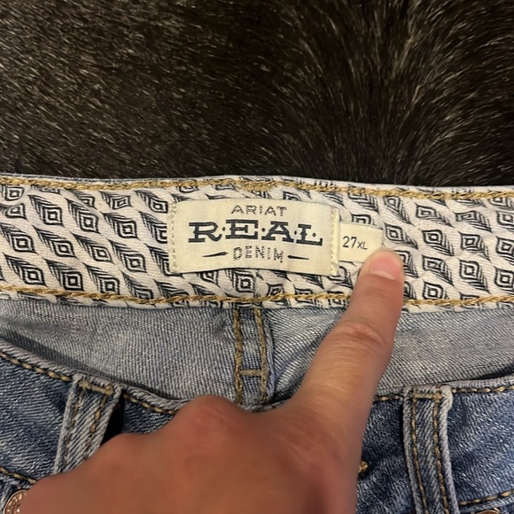 Used Ariat High Rise Bootcut Jeana - Picture 5 of 6